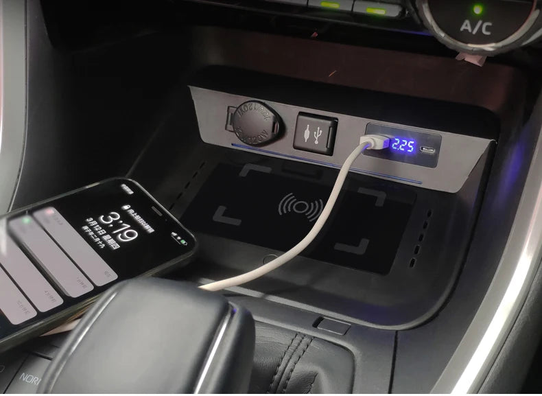Suitable for 20-25 RAV4 car phone wireless chargers